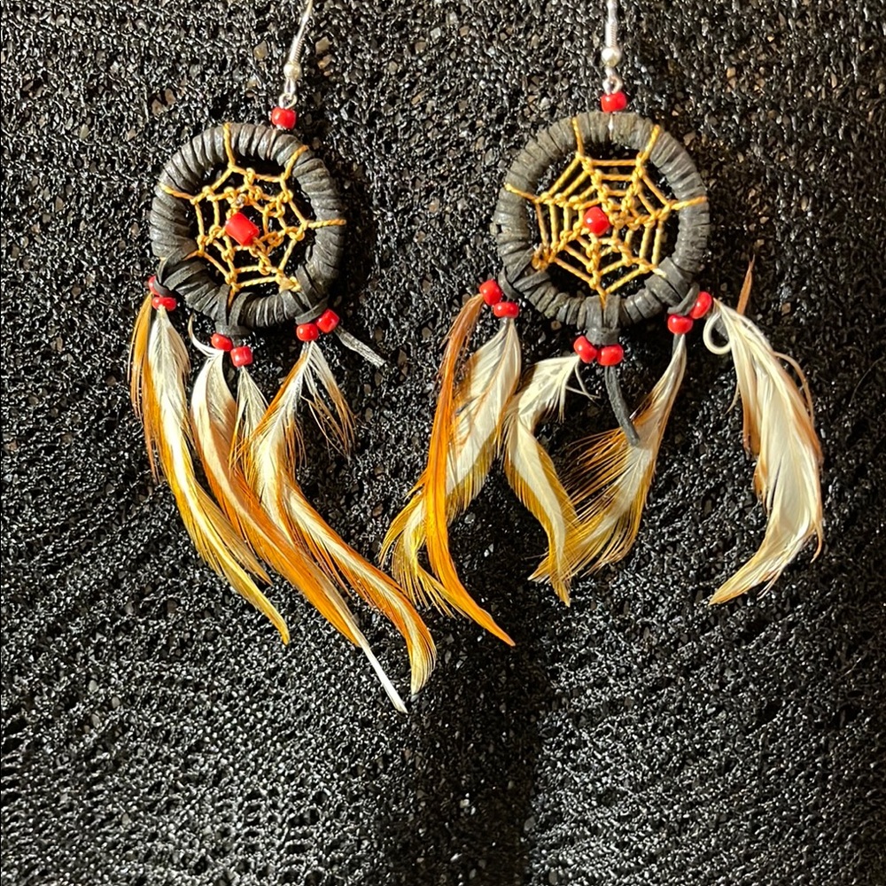 Dreamcatcher Feather Earrings in red Black and Gold